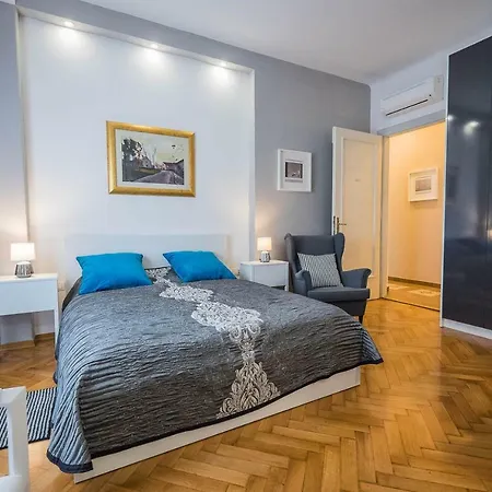 Caelestis Luxury Studio Zagreb Exterior photo