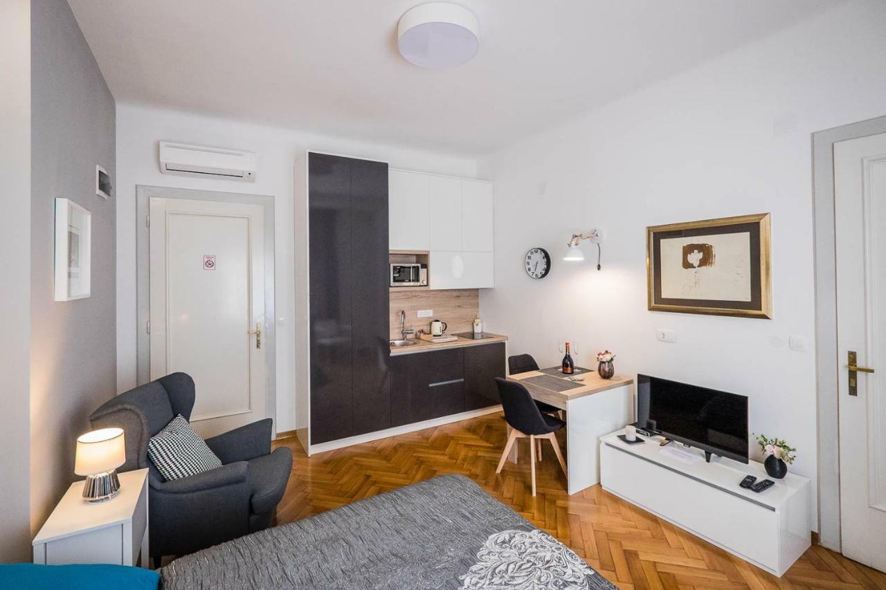 Apartma Caelestis Luxury